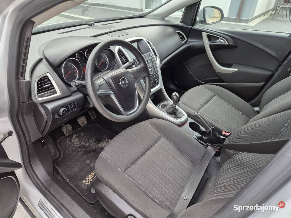 Opel Astra J 14 turbo Alu Klima Navi z Niemiec