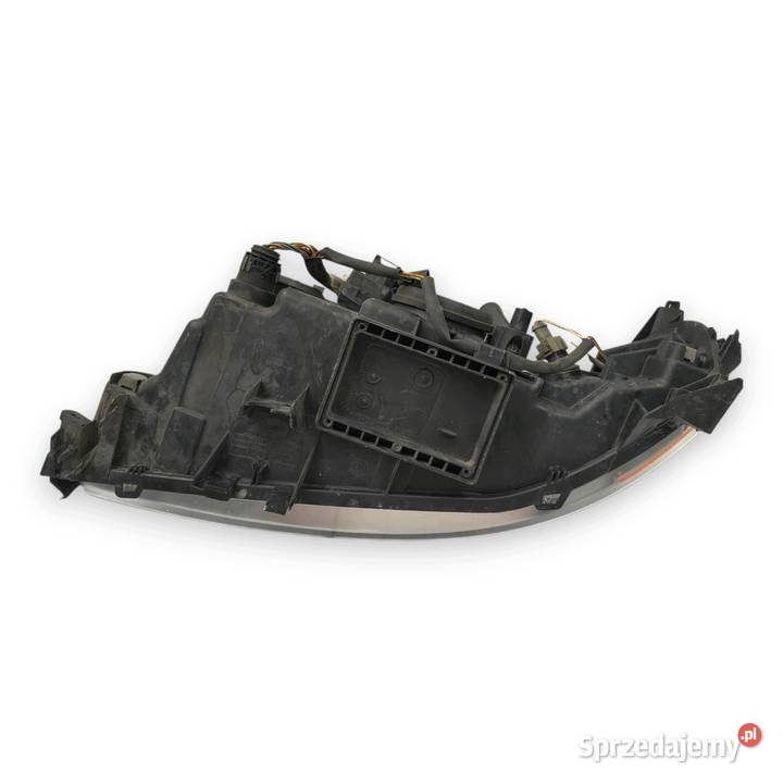 LAMPA PRAWA Volvo S60 I V70 II XC70 LIFT prawy Chełm
