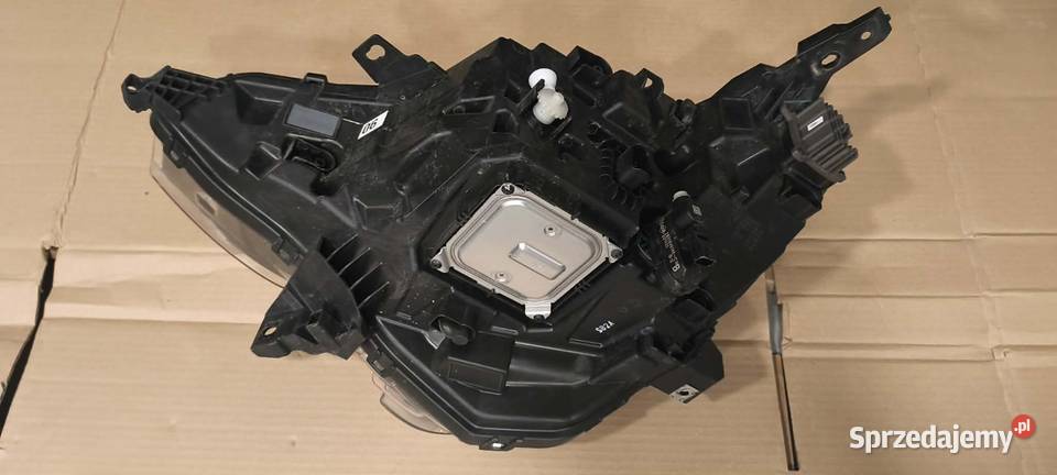 lampa renault arkana prawa strona