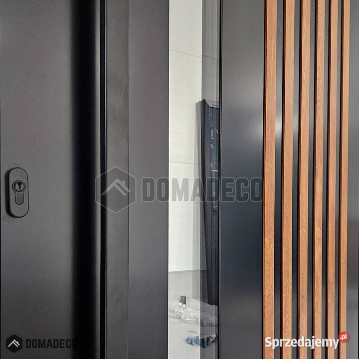 PIVOT RAIL4 aluminiowe drzwi obrotowe z Warszawa