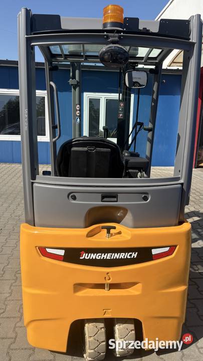 Jungheinrich EFG213 mazowieckie