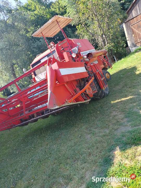 Kombajn mf 506