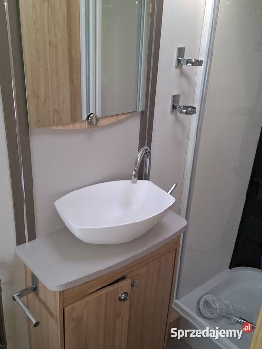 Elddis Crusader Mistral z 2017 r Łukowice Brzeskie sprzedam