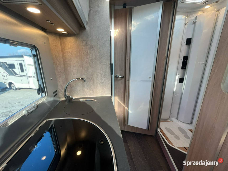 samochody kempingowe Laika EcoVip L 3009 ręki Gaj