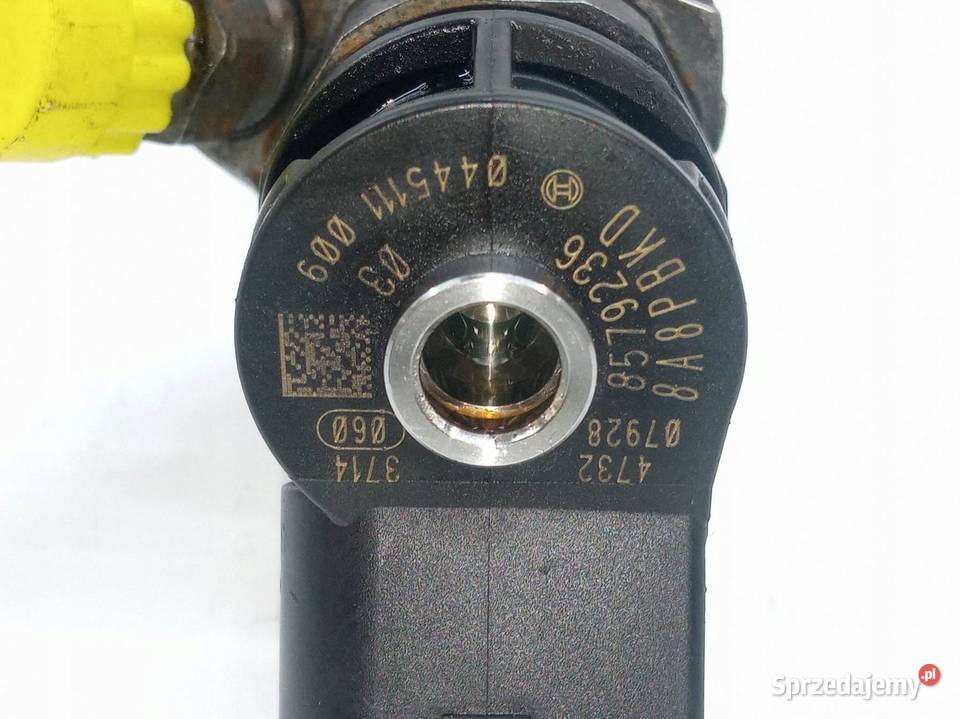 WTRYSKIWACZ 0445111009 B47 20 D Bmw Seria 3 VII Rok produkcji 2021