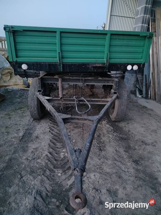 Sprzedam przyrody dwie Autosan d 47 i d 45 Przyczepy rolnicze Wieczyn