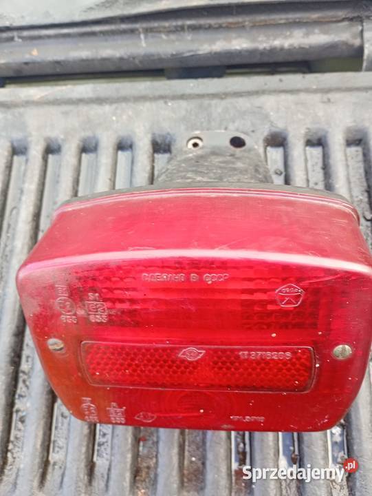 Tylna lampa do urala łódzkie