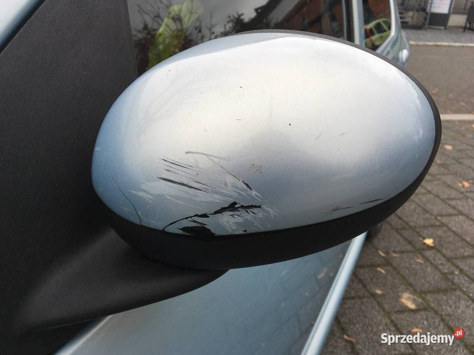 Toyota Aygo 10 2005 220000r niebieski Łódź