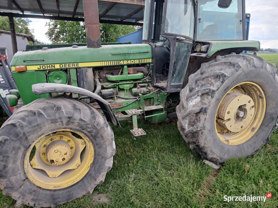 Sprzedam John Deeere 4240s Zdziechowa