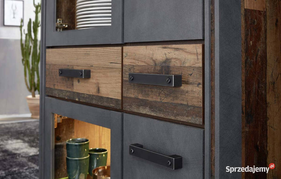 PRISMA witryna salonowa styl industrialny Rzeszów