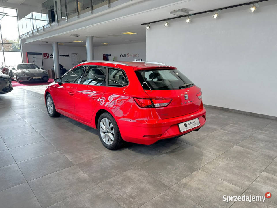 Seat Leon ST Style 16TDI 115 M5 20192020 r salon diesel Myślenice