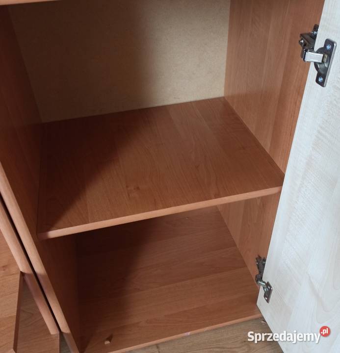 Meblościanka 230 z szybą mleczną 3 elementy Gostyń sprzedam