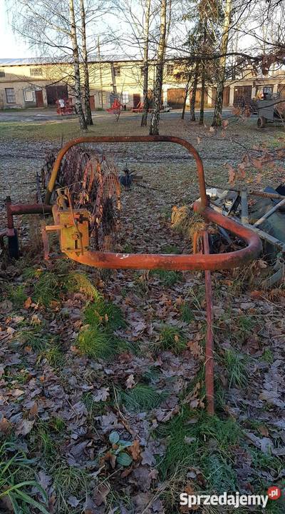 Przetrząsacz zgrabiarka do siana Maszyny zielonkowe Bałcyny