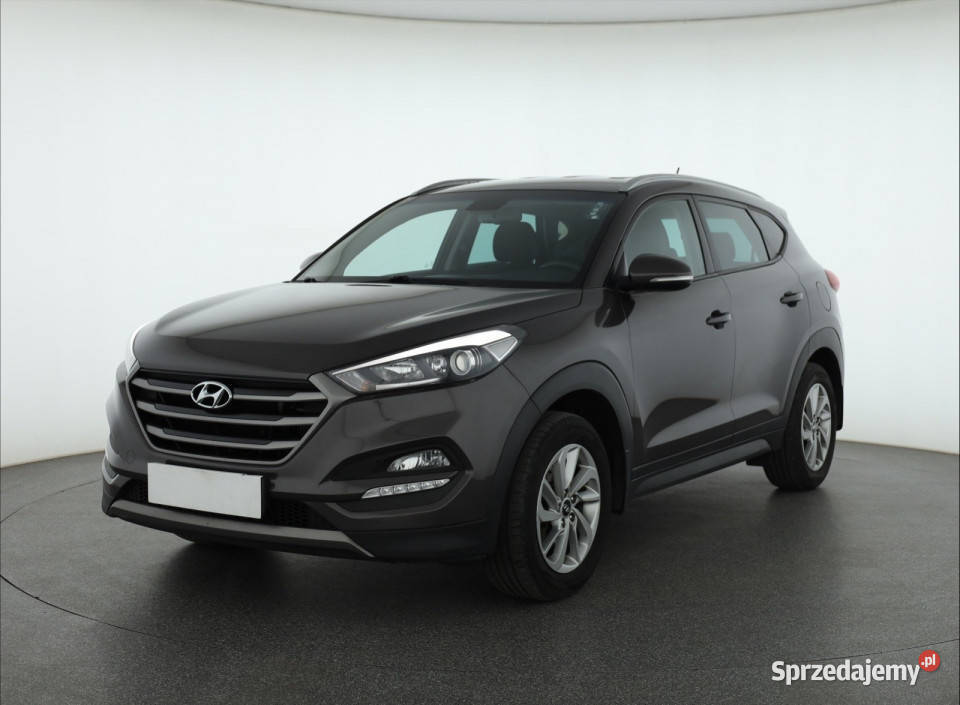 Hyundai Tucson 17 CRDi czujnik parkowania Piaseczno