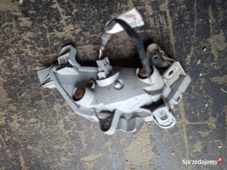 Kierunkowskaz mazda3 bm Kakonin sprzedam