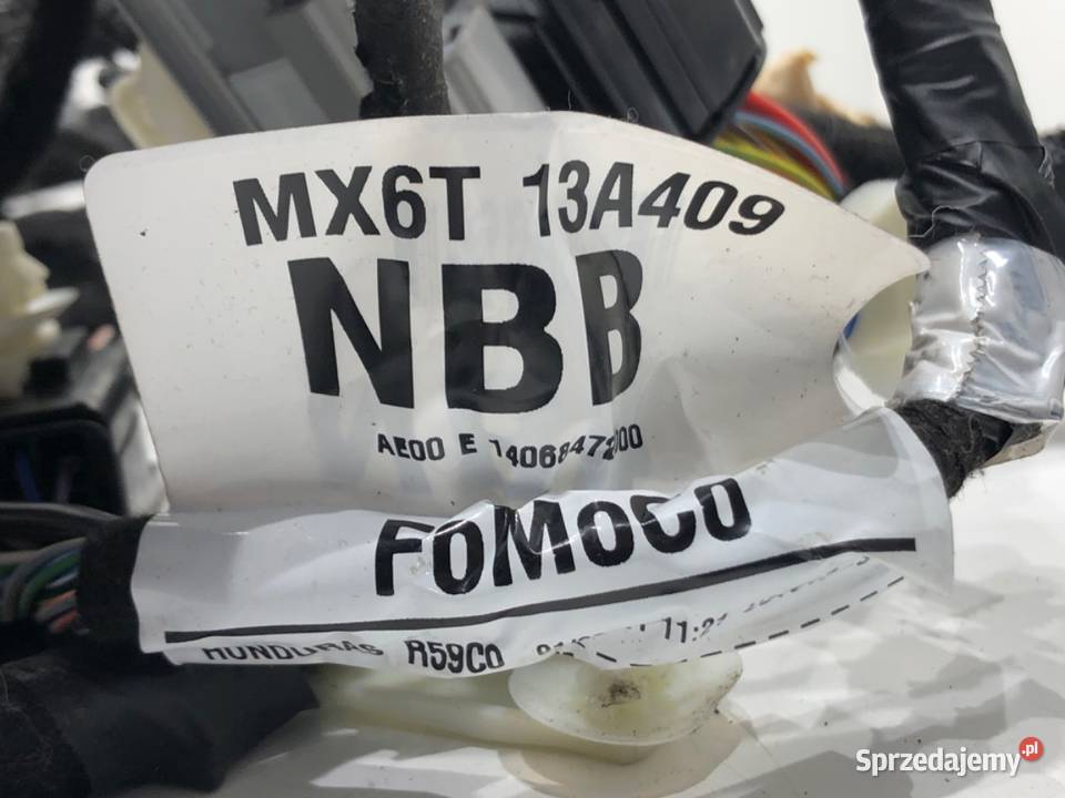 WIĄZKA KLAPY FORD ESCAPE IV MX6T14B562 20 250 sprzedam