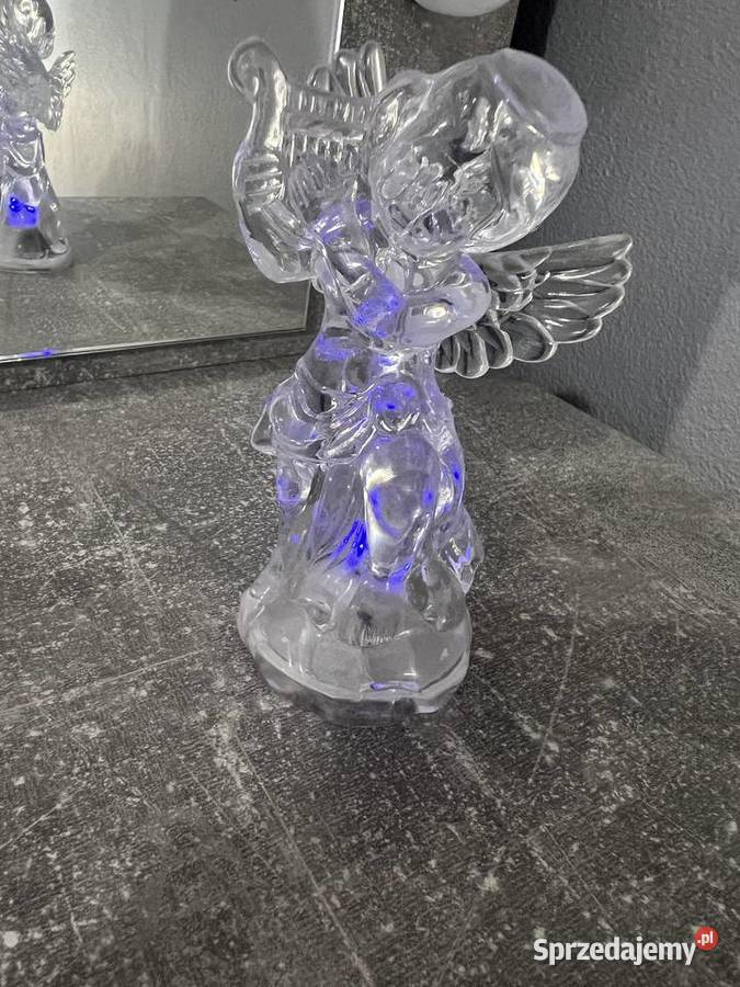 Anioł aniołek figurka przezroczysta świecąca na Jasło