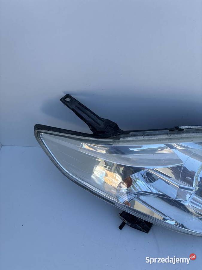 Mazda 5 P4998R K2442 C23551030 LAMPA PRZÓD wielkopolskie Słowikowo