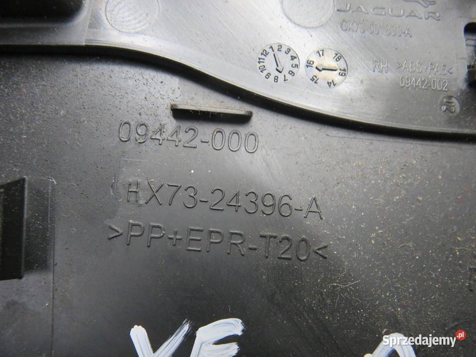 OSŁONA SŁUPKA PRAWA JAGUAR XE