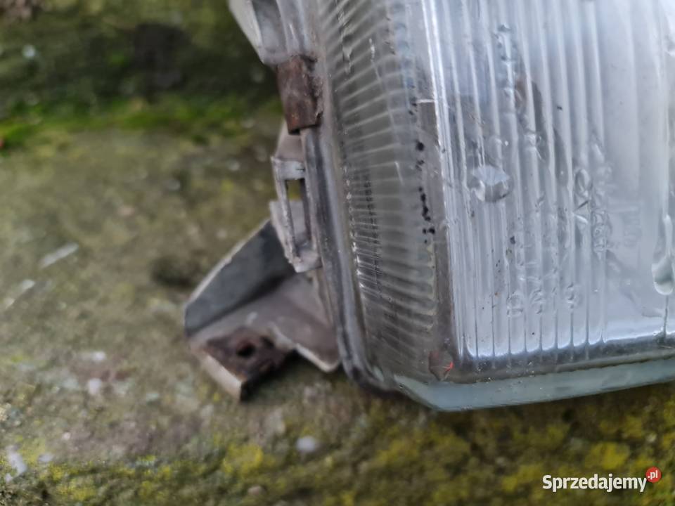 Renault 19 lampa prawy przód Żory