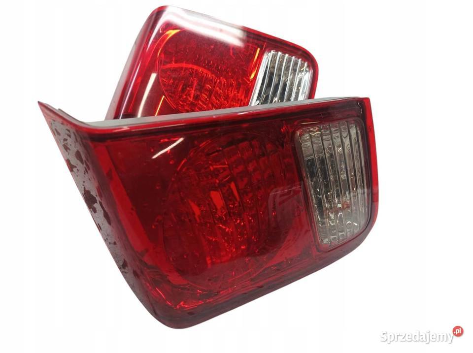 LAMPA TYŁ KOMPLET W KLAPĘ SEDAN LIFT FL Honda Rok produkcji 2004