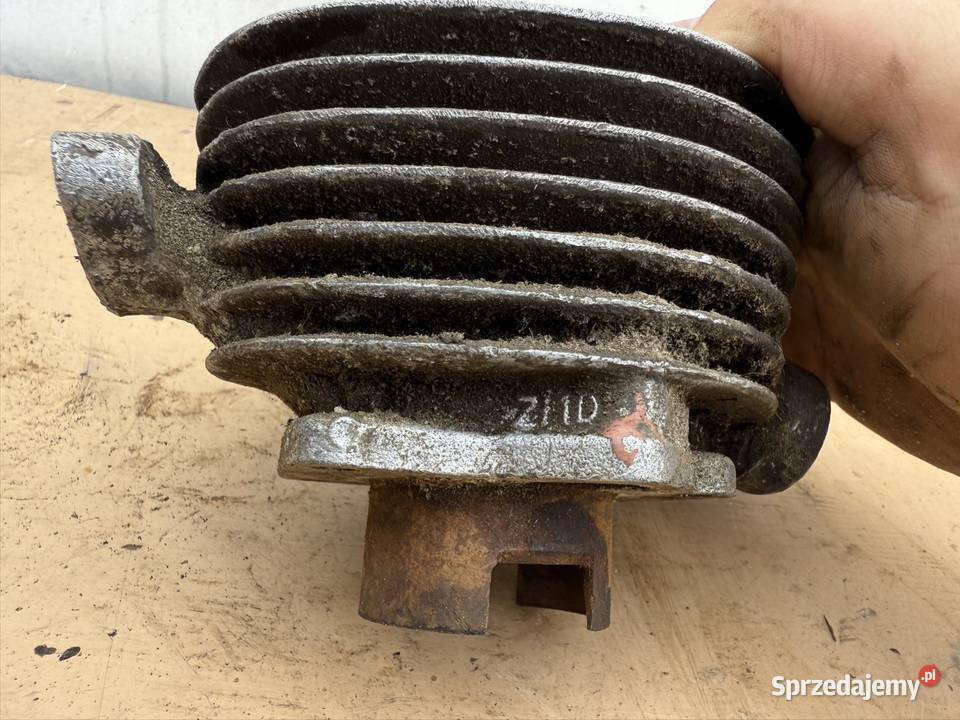 Cylinder Romet Komar Motorynka Jajko S38 org ZMD Toruń
