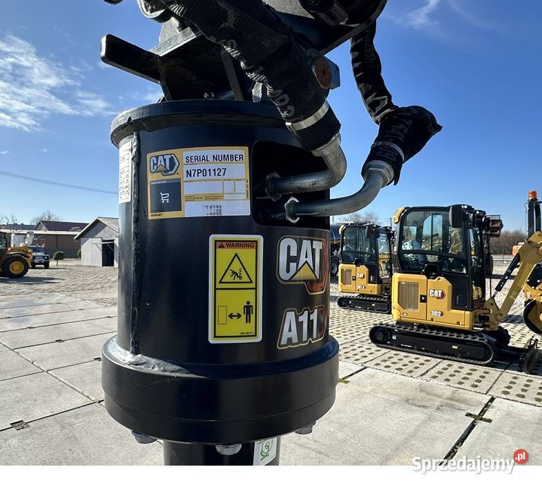 FABRYCZNIE NOWA MINIKOPARKA CATERPILLAR 3027 CR Tuliszków sprzedam