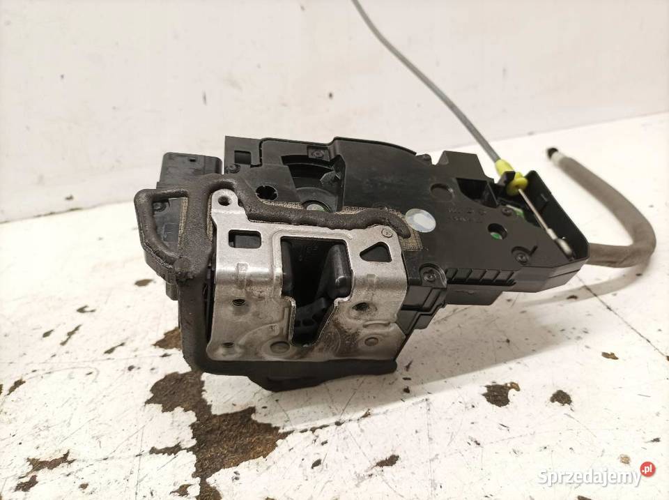 ZAMEK DRZWI LEWY PRZÓD EUROPA 0997203302