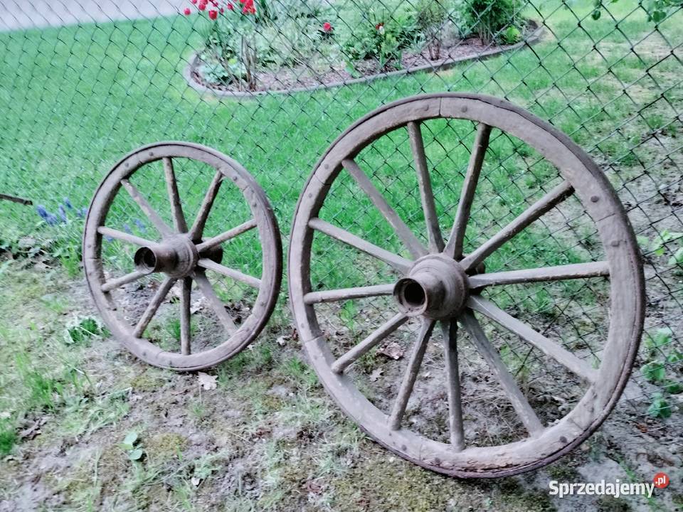 Stare koła do wozu sprzedam