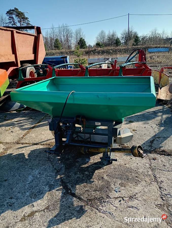 Rozsiewacz wapna nawozów warmińsko-mazurskie Węgorzewo