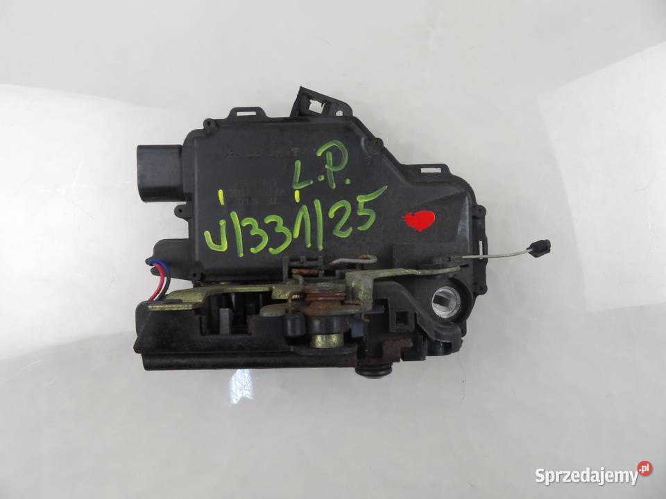 ZAMEK LEWY PRZEDNI LEON TOLEDO II PASSAT B5