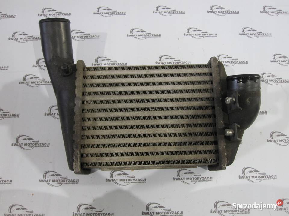AUDI A4 S4 B5 99r 27 BiTurbo intercooler prawy