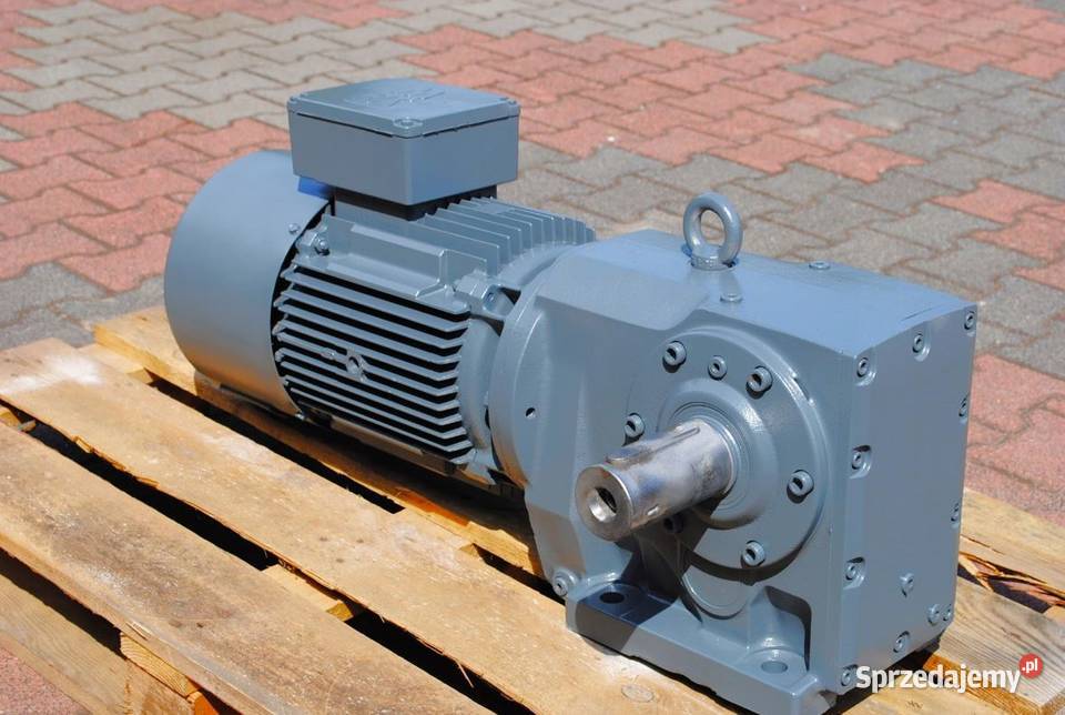 Motoreduktor kątowy 75kw 45obrmin Firmy SEW z sprzedam
