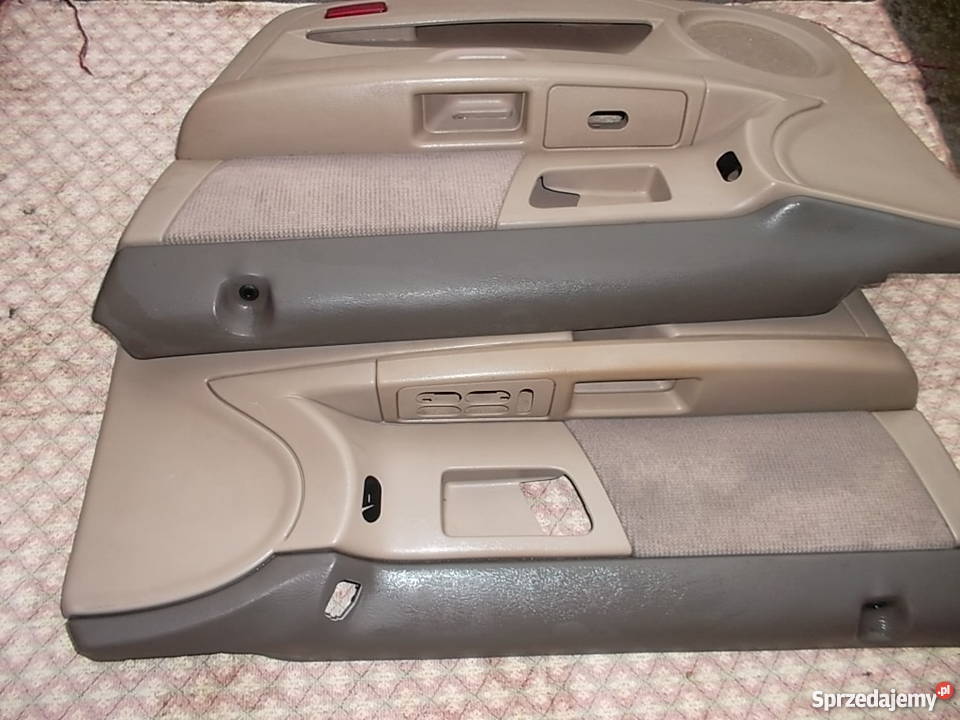 ford taurus boczki tapicerka sprzedam