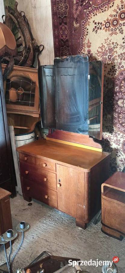 toaletka z czasów PRL łódzkie Chorzew