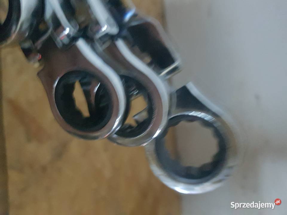 Klucze z grzechotką płaskooczkowe łamane 822 8el Głogowa