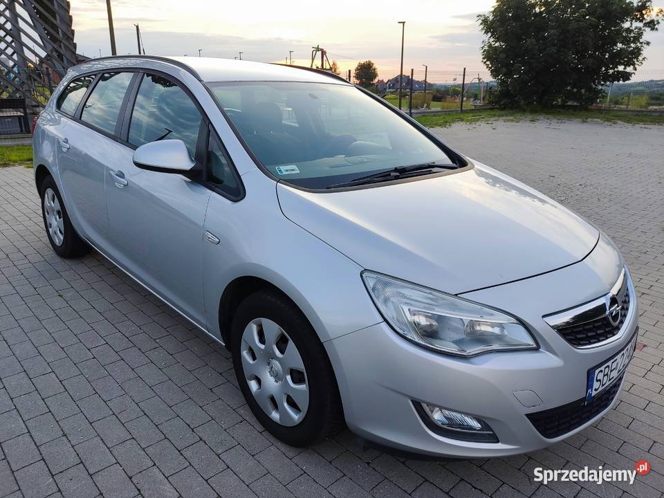 OPEL ASTRA 14 TURBO benzynka klima czujniki Strzyżowice