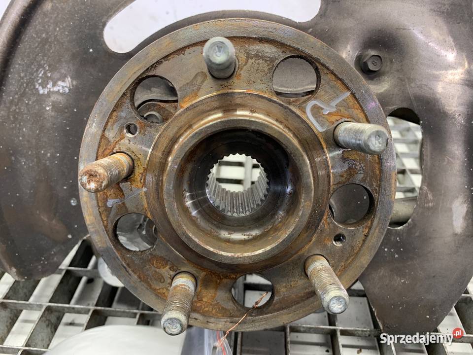 ZWROTNICA PRAWY PRZÓD KIA STINGER 33 370