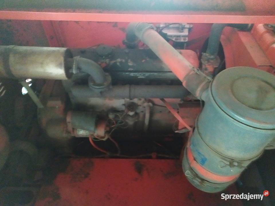 Kombajn zbożowy BIZON Z 056 Super lubelskie Turobin