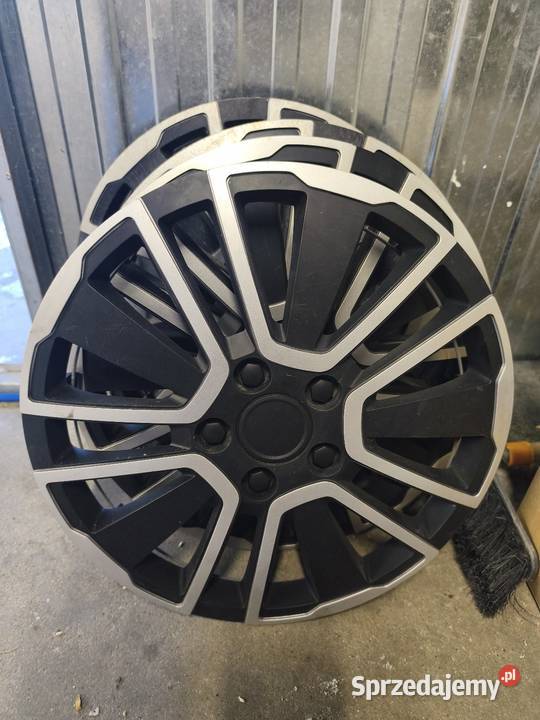 Kołpaki 14 praktycznie nowe Dębica