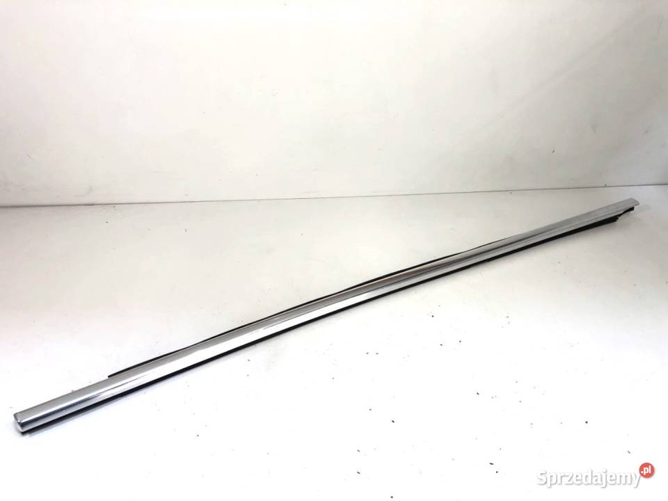 LISTWA ZGARNIAJĄCA TYŁ PRAWY BMW G30 osobowe