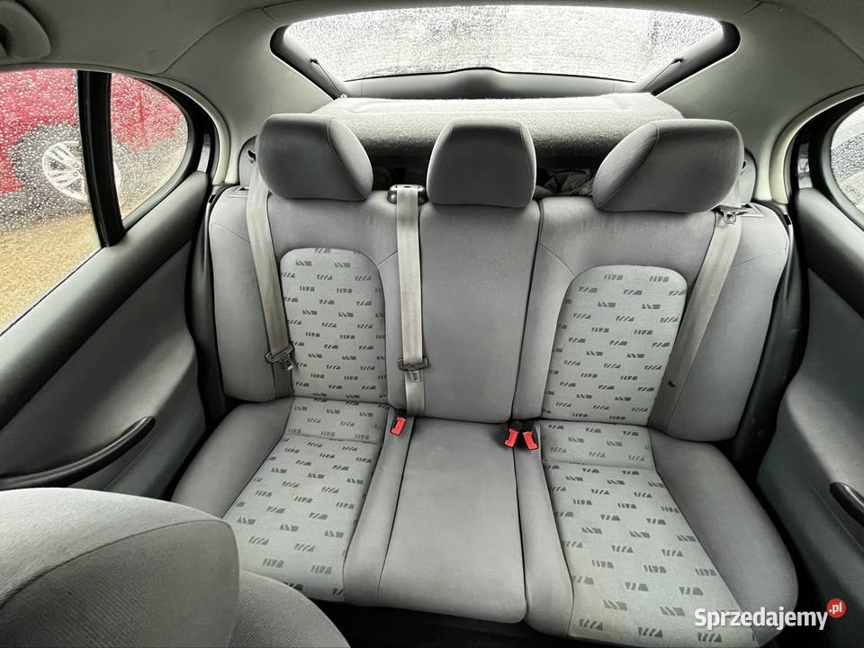 Seat Leon 16 benz 1 właściciel 105KM Białystok