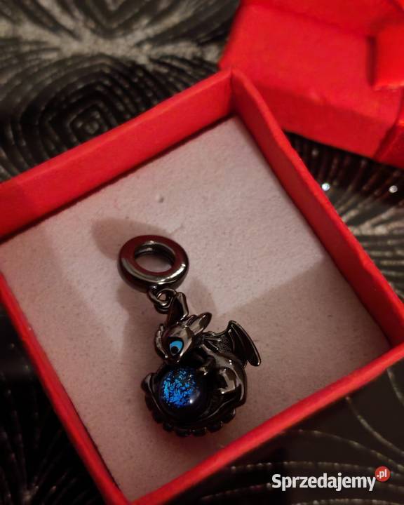 Charmsy do bransoletki Pandora Dąbrowa Górnicza