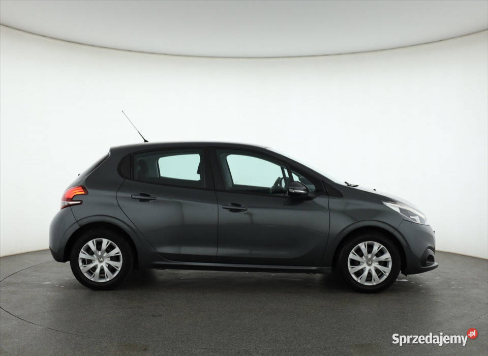 Peugeot 208 12 PureTech Piaseczno