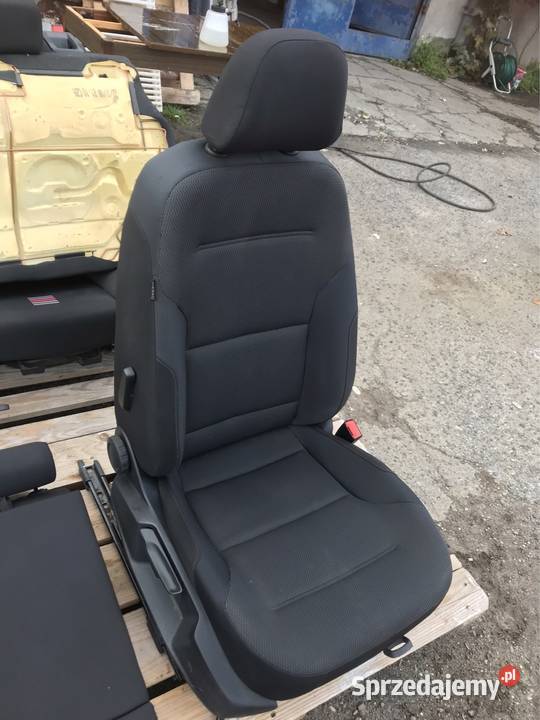 Fotel kanapa tylna golf 7 mazowieckie