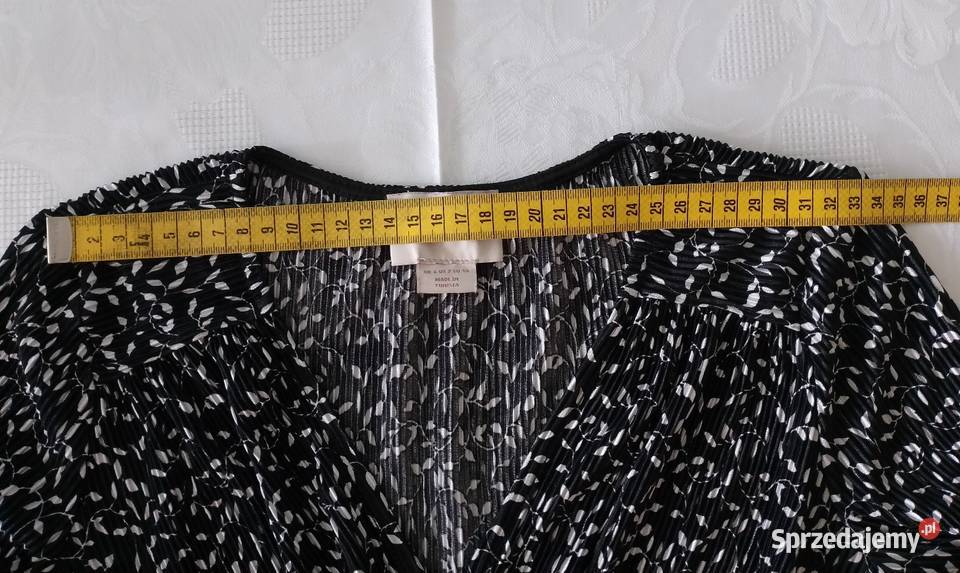Sukienka PLISOWANA kopertowa z paskiem czarna w wielkopolskie Poznań