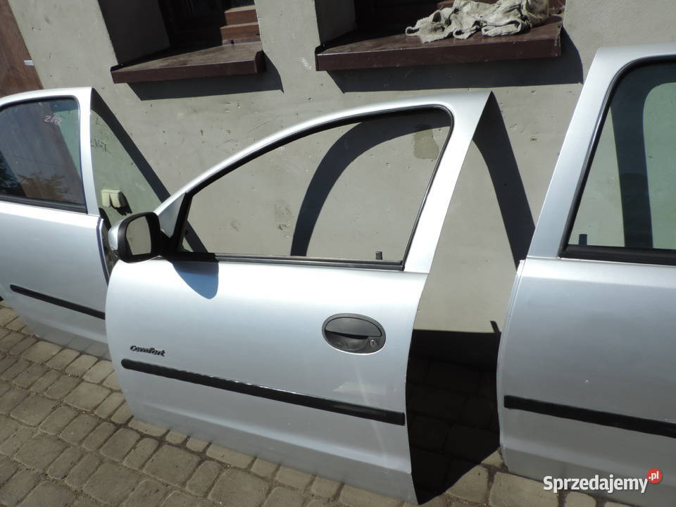 OPEL CORSA C 5D DRZWI LEWY PRZÓD Z147 Nowy Sącz