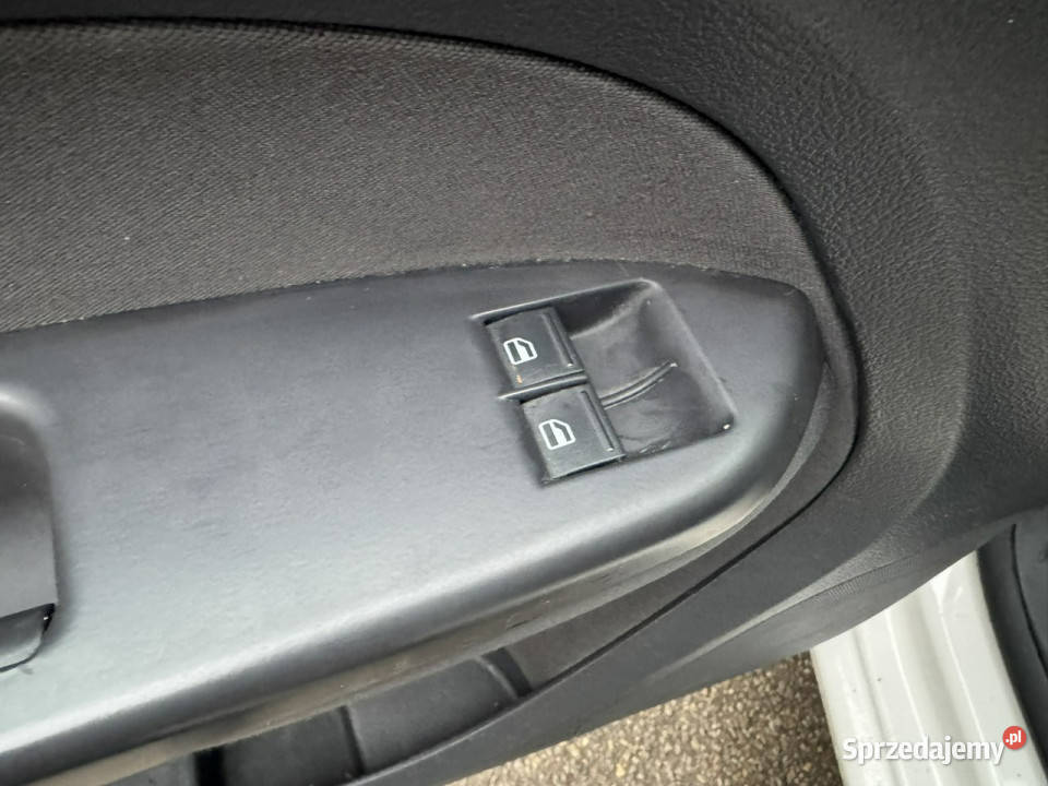 Volkswagen Caddy MAXI 4Motion Klimatyzacja 2 kpl Caddy Cieszyn sprzedam