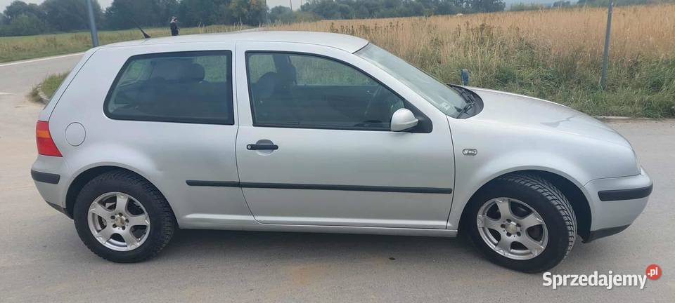 VW Golf 4 2002r Klima 14 benzyna Zadbany manualna Golf