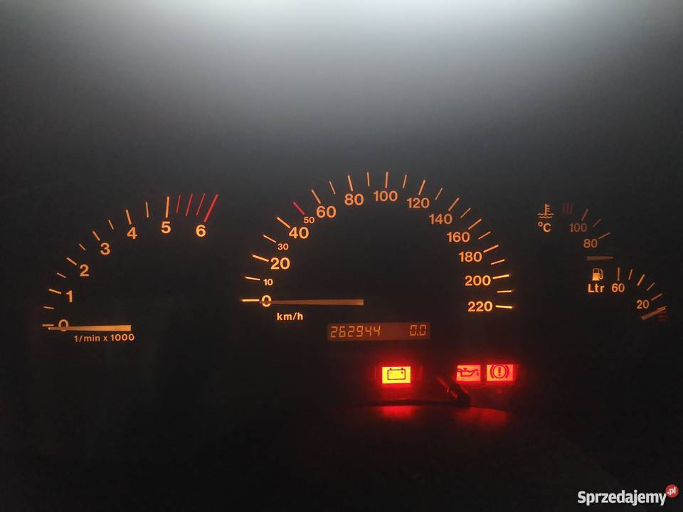 Opel Vectra B 20 części 263000 Rok produkcji 2000
